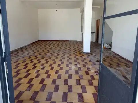 Local en Alquiler en la Unión Reciclado