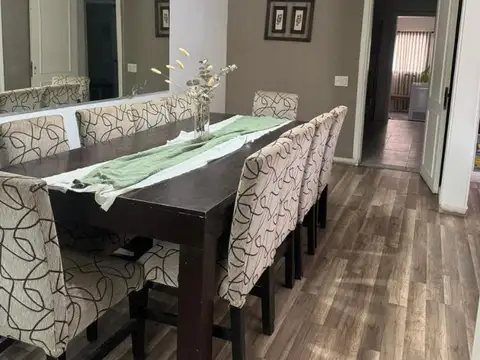 José Mármol al 400. Venta casa