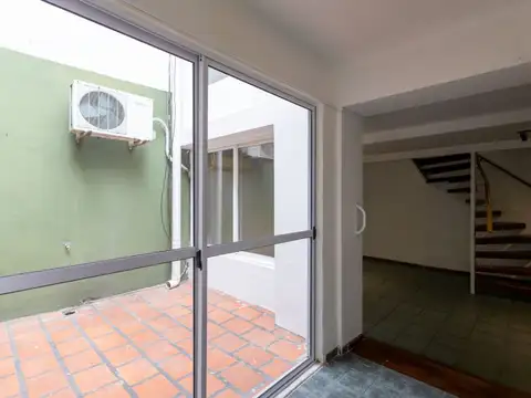 Depto Tipo Casa en Venta en Barracas, USD 90.000