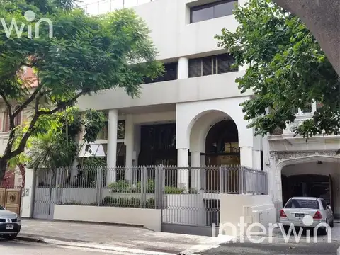 Casa, PB y 3 Pisos, 5 coch. Piscina. Barrio Parque - Palermo - Venta