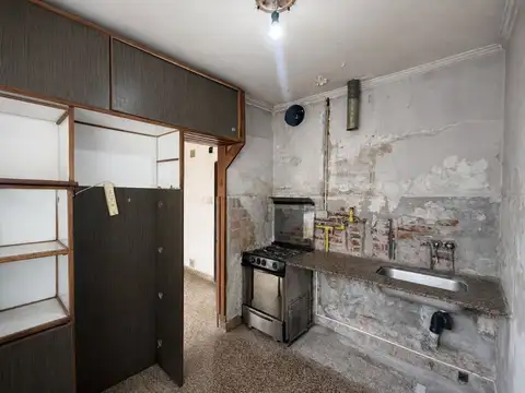 Depto Tipo Casa en Venta 56 años
