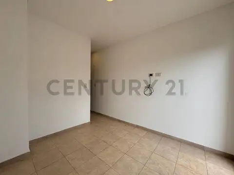 Castelli 400, Piso 0