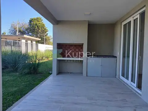 CHIC VILLAGE PILAR -