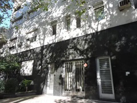 Departamento 6 ambientes con 3 baños