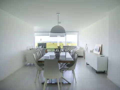 Departamento en Venta en Pinares, USD 750.000