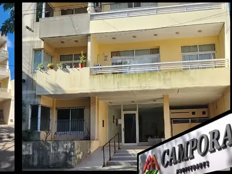 Departamento céntrico de dos ambientes a la venta en Mercedes (Bs. As.)