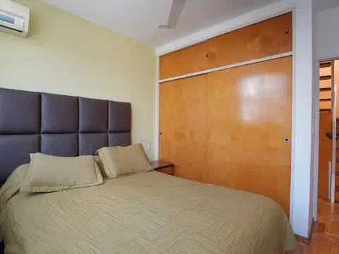 Depto Tipo Casa en Venta 70 años