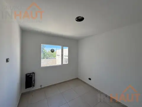 Depto Tipo Casa en Venta de 5 ambientes