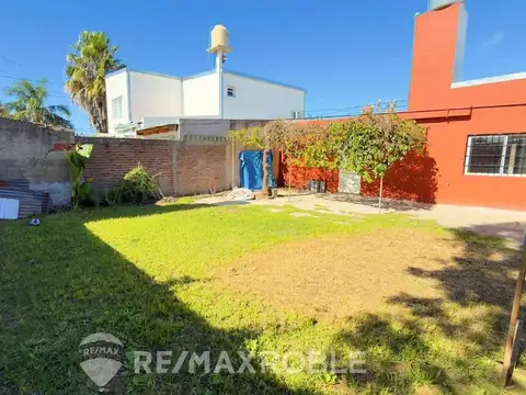 Casa en Alquiler en Los Hornos, $ 390.000