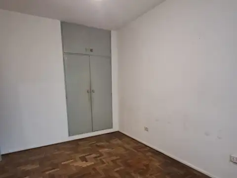 ALQUILER Departamento APTO PROFESIONAL de tres ambientes Ramos Mejia Norte