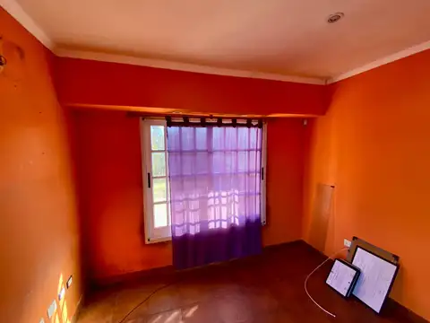 Casa en Venta en Adrogue, USD 165.000