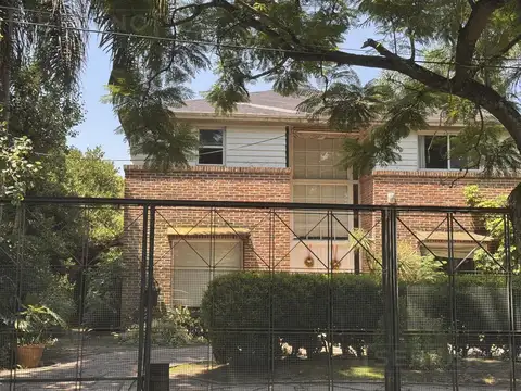 MGA. Venta casa 5  ambientes con gran jardin en Don Torcuato, Tigre
