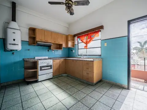 Depto Tipo Casa en Venta 27 años