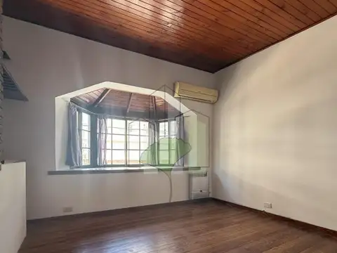 Depto Tipo Casa en Alquiler de 5 ambientes