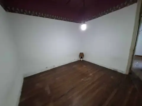 Depto Tipo Casa en Venta 46 años