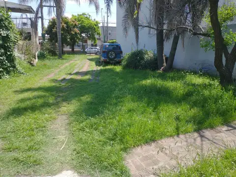 Terreno en Venta 40  mts Fondo