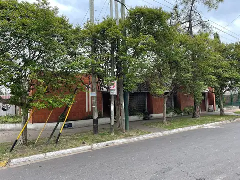 Casa en Venta en Temperley, USD 139.000