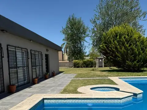 ALQUILER CASA ACEQUIAS DEL AIRE UN DORMITORIO