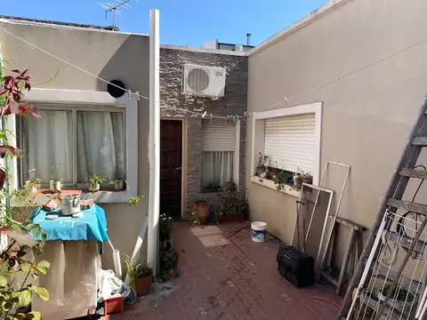 Depto Tipo Casa en Venta de 4 ambientes