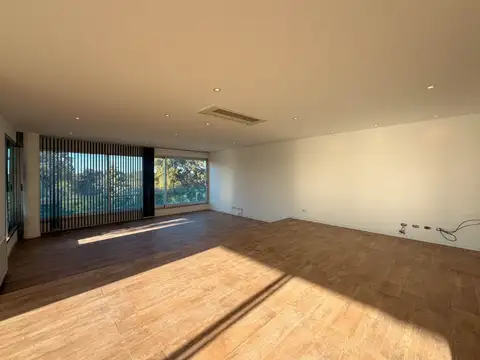 Departamento en Alquiler de 3 dormitorios