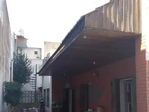 Terreno en venta - 2 Dormitorios  Baño - Villa Lugano