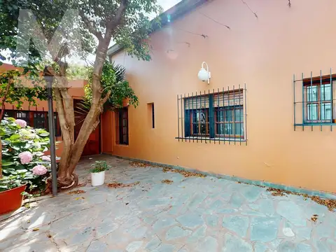 Depto Tipo Casa en Venta en La Plata, USD 108.000