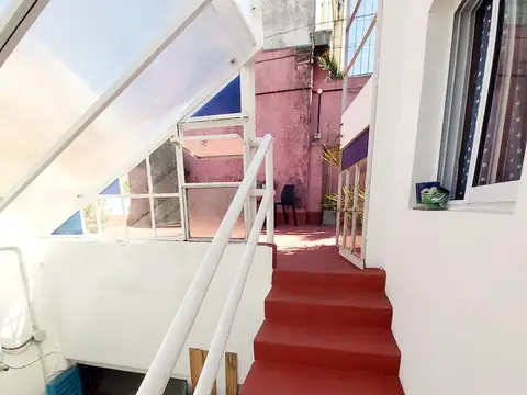 Depto Tipo Casa en Venta 60 años