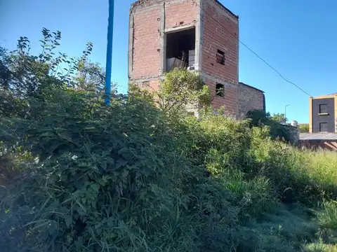 Galpon en Venta 11  mts Frente