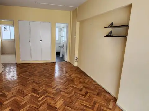 Departamento en Alquiler en Recoleta, $ 480.000