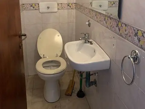 Depto Tipo Casa en Venta en Ramos Mejia, USD 190.000