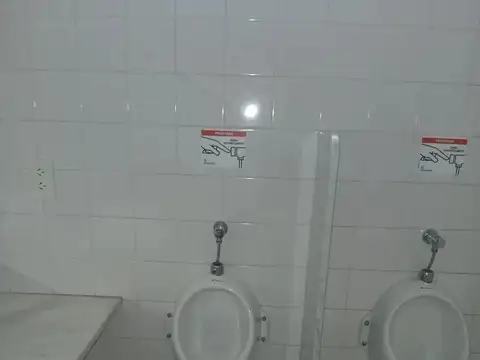 Oficina en alquiler - Piso - San Nicolás