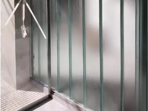 Cnel P Murguiondo 100, Piso 2