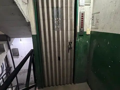 Venta cochera en Tribunales. San Nicolás