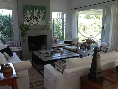 CASA BELLA VISTA  alquiler temporal -Enero /1ra. quincena de febrero