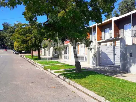 Venta en Block - Duplex en Tandil