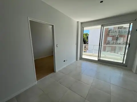 VENTA 2 AMB BALCON A ESTRENAR COLEGIALES DIST AUD