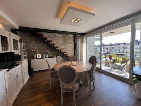 Categórico Depto 4 Amb Con 2 Cocheras