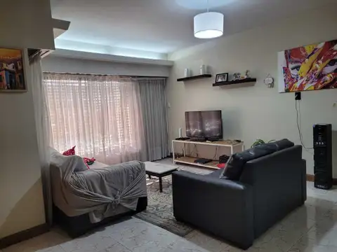 Casa en Venta en Quilmes Oeste, USD 155.000