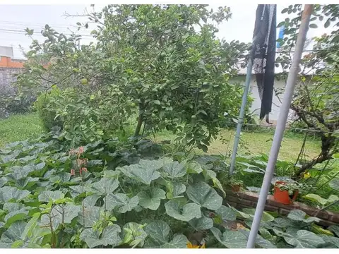 Casa 4 ambientes con 1 baño