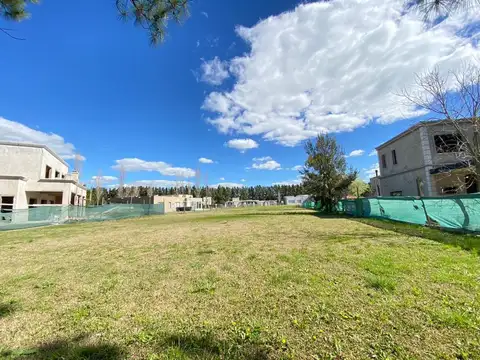 Terreno en Venta de 1367,0 m2