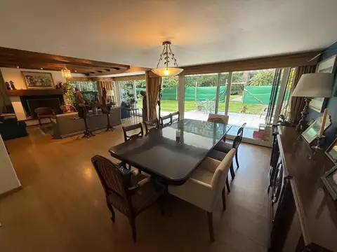 CASA EN VENTA EN SAN ISIDRO