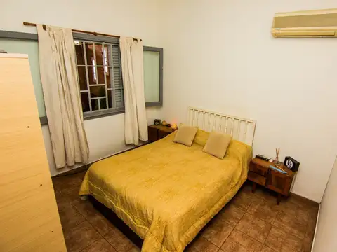 Depto Tipo Casa en Venta 60 años