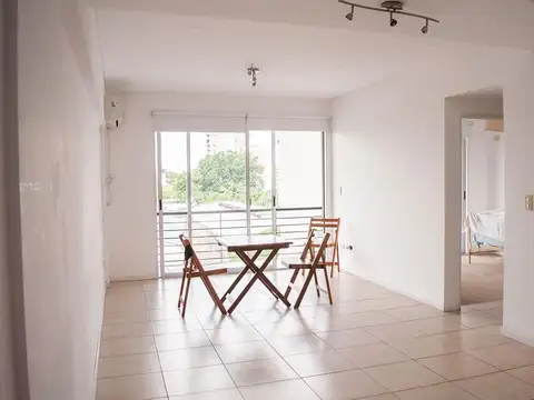 Montes de Oca al 300