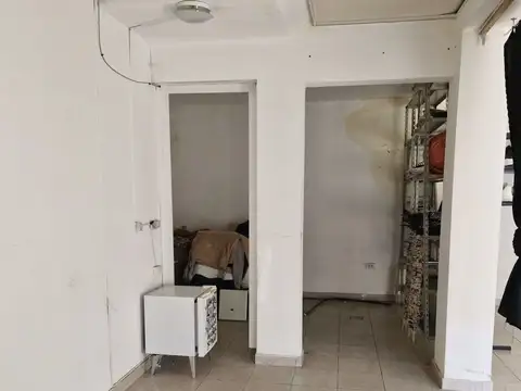 Depto Tipo Casa en Venta en Monte Castro, USD 89.000