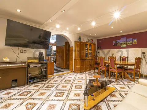 Departamento en Venta en Mataderos, USD 179.000