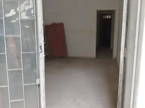 LOCAL CON PATIO EN VENTA