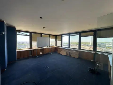 Oficina en Venta al Este