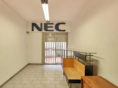 Local en Venta 40 años