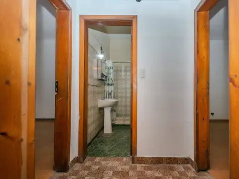 VENTA CASA 3 AMBIENTES GUERNICA LOTE PROPIO 10 X30