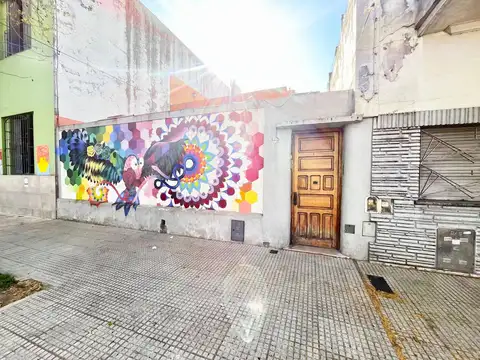 Primera Junta 3400, Piso P.B.